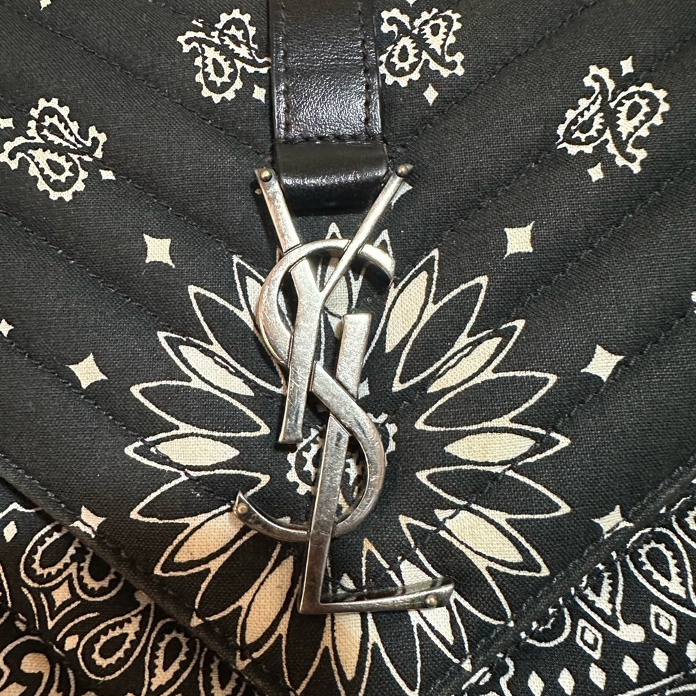Yves Saint Laurent Paisley College Tophandle Handbag Strap Included - Picture 3 of 15